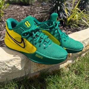 Nike Sabrina 1 “Oregon Ducks” (Women’s)